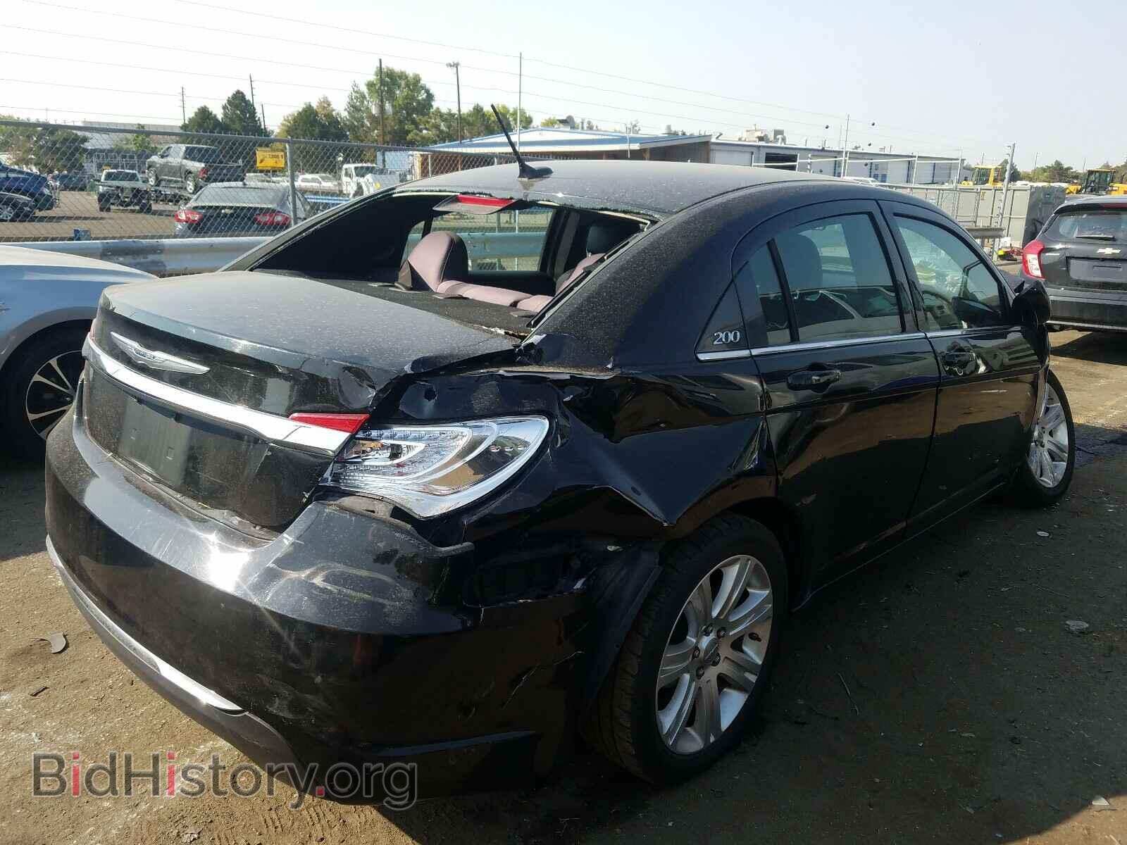 2013 CHRYSLER 200 - VIN: 1C3CCBBB1DN705840 - Фото 4