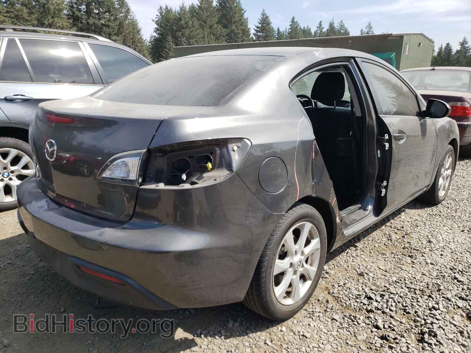 2011 MAZDA 3 - VIN: JM1BL1VG2B1390480 - Photo 4