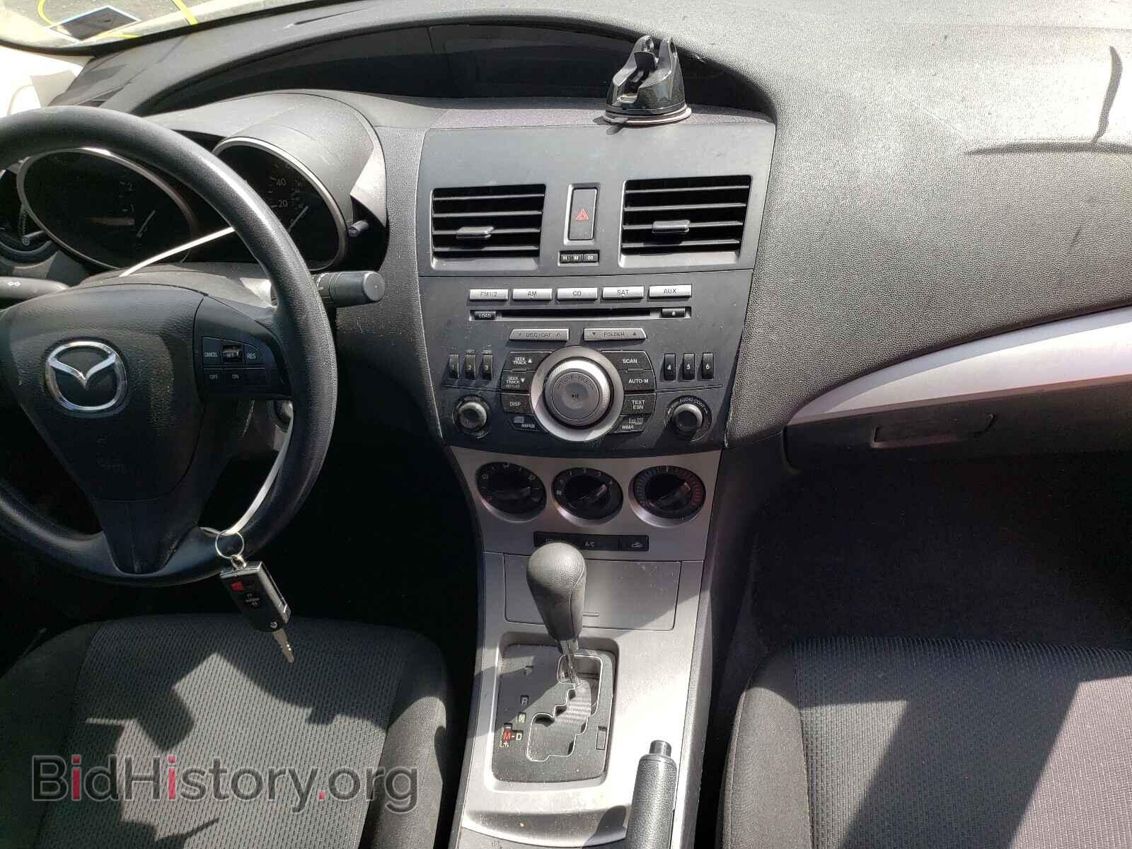 2011 MAZDA 3 - VIN: JM1BL1VG2B1390480 - Photo 9