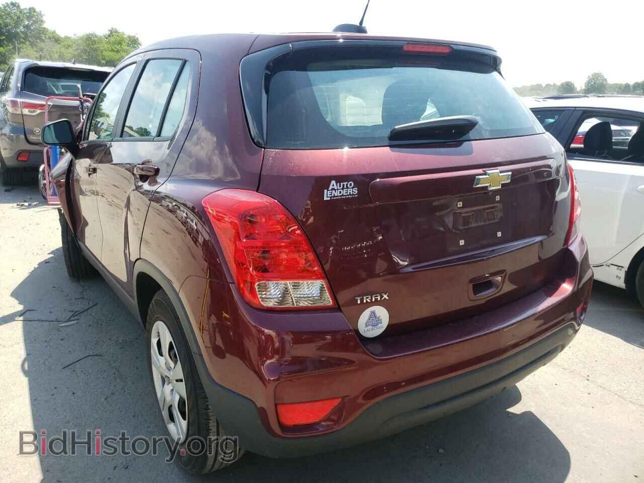 2017 CHEVROLET TRAX - VIN: 3GNCJKSB3HL209629 - Фото 3