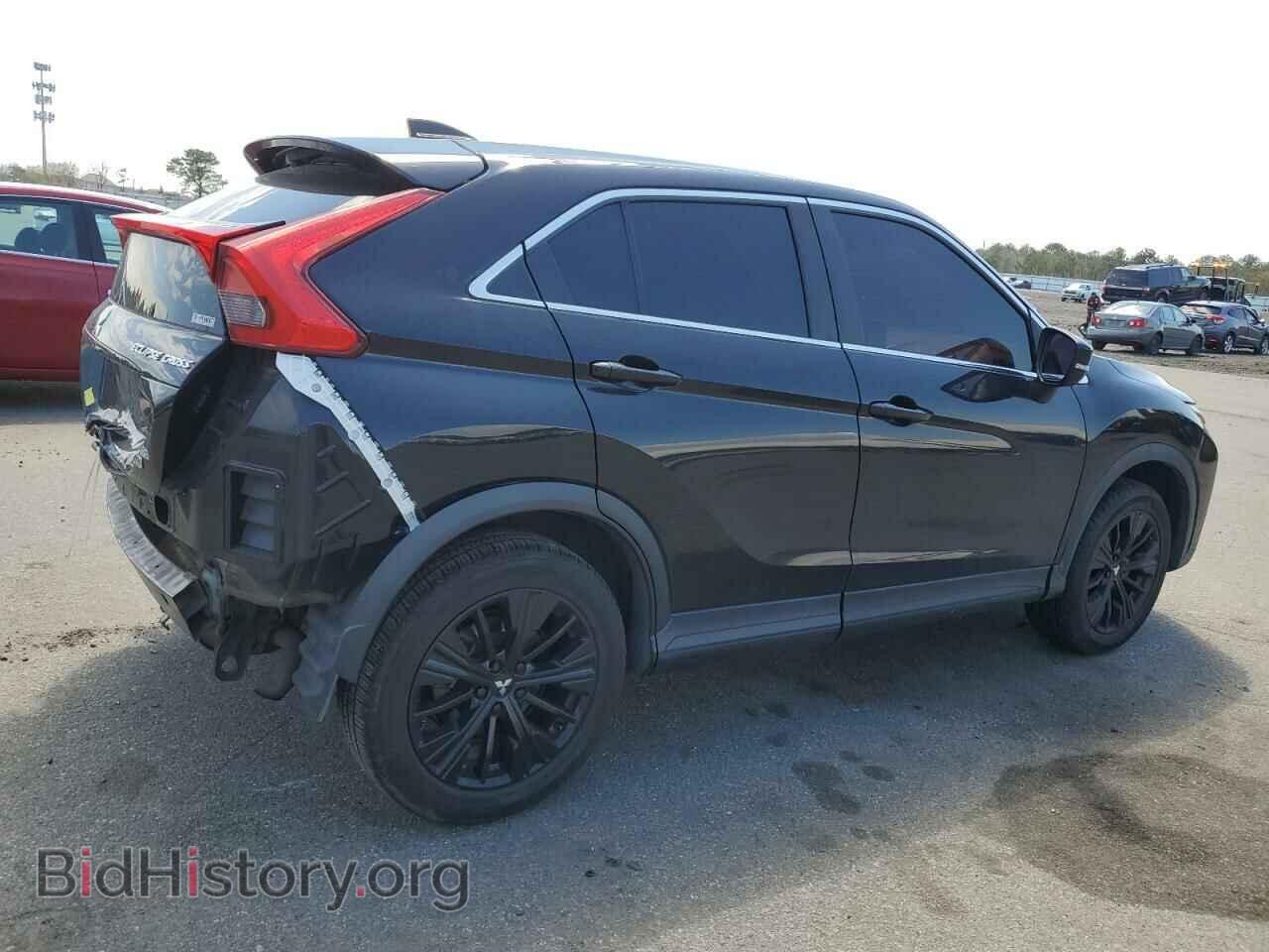 2018 MITSUBISHI ECLIPSE - VIN: JA4AT4AA3JZ044138 - Фото 3