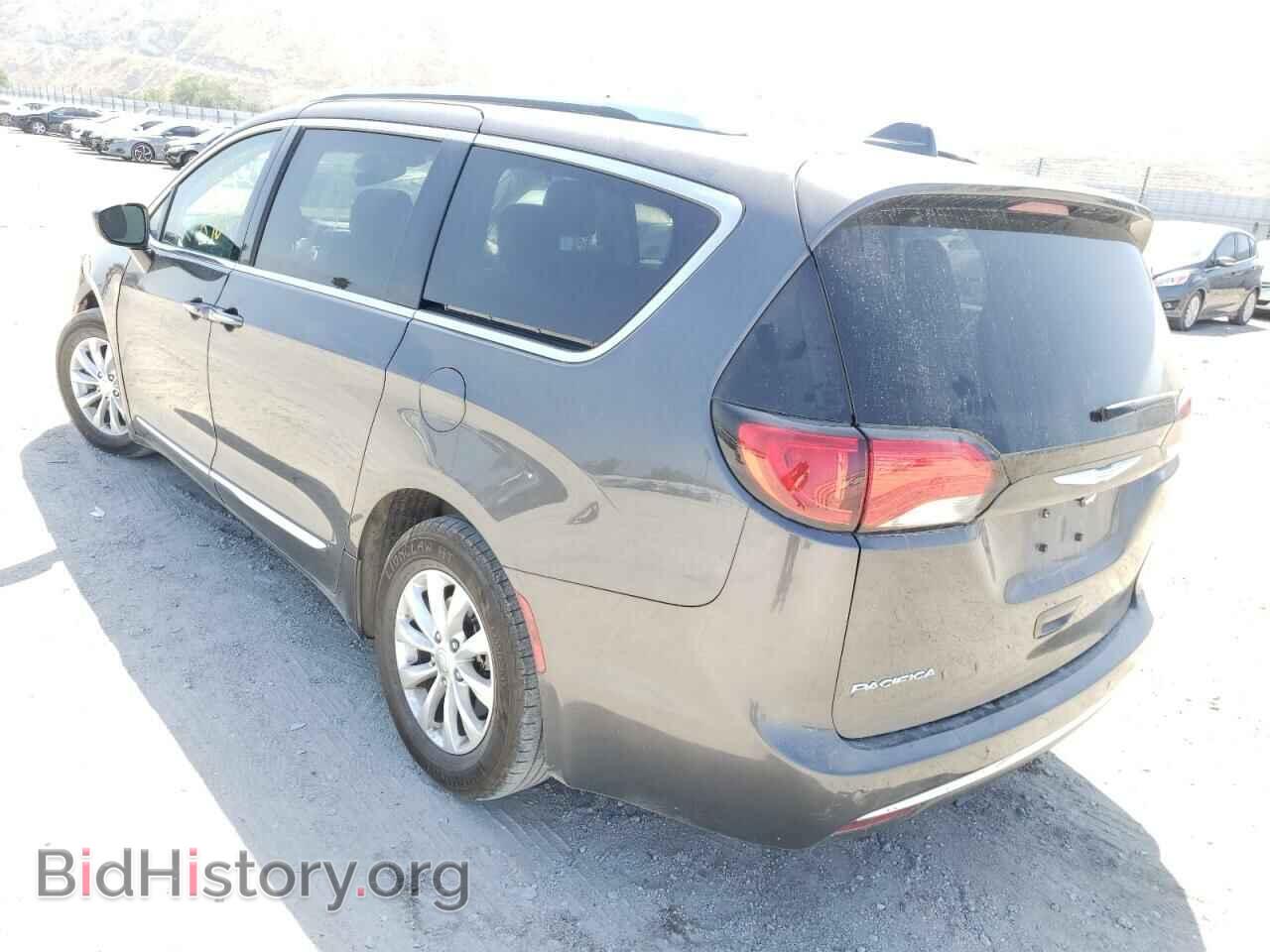 2018 CHRYSLER PACIFICA - VIN: 2C4RC1BG7JR109190 - Фото 3
