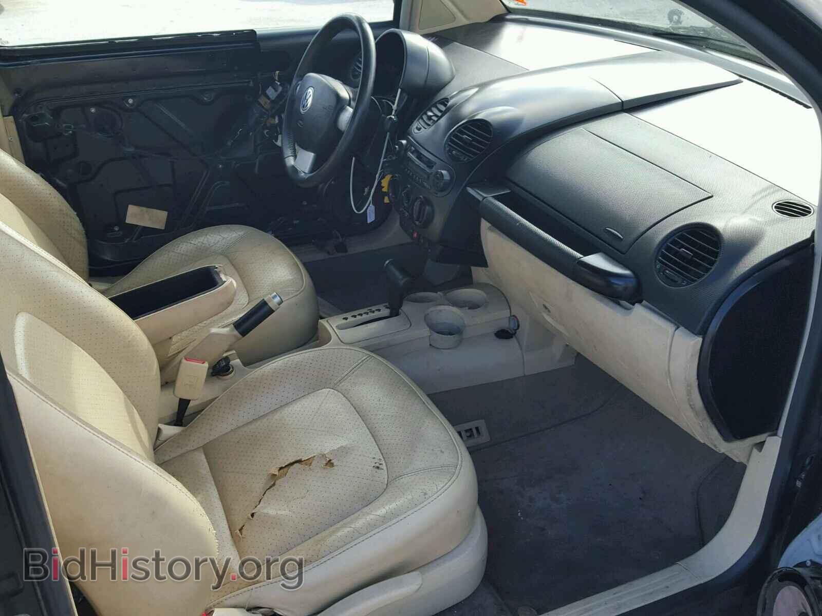 2000 VOLKSWAGEN BEETLE - VIN: 3VWDD21C5YM464420 - Фото 5