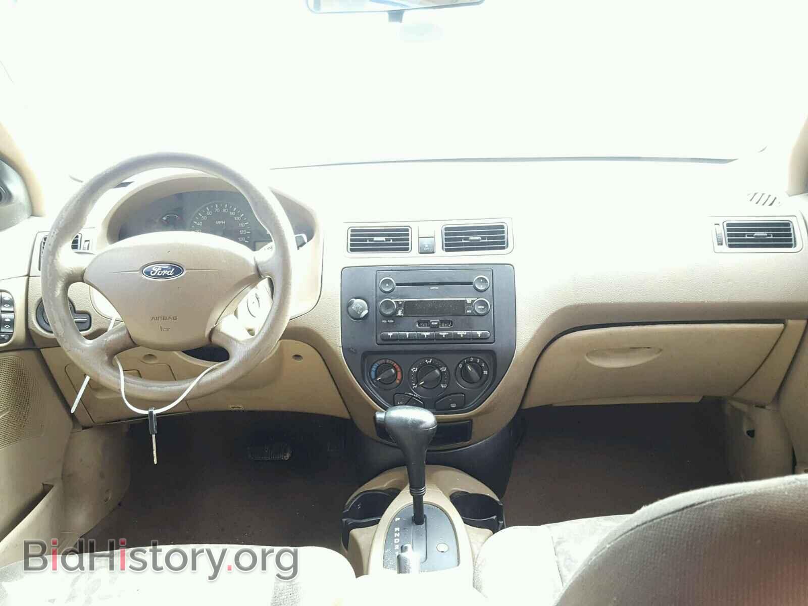 2005 FORD FOCUS - VIN: 1FAFP34N95W148641 - Фото 9