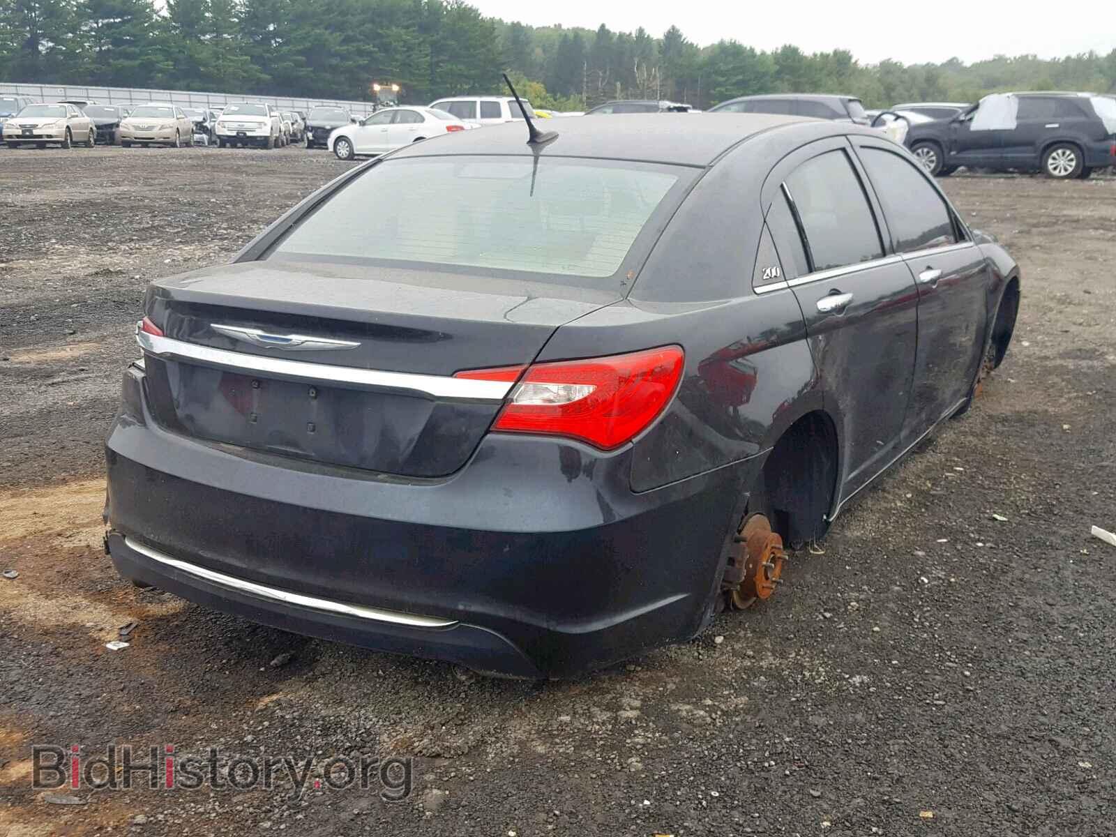 2012 CHRYSLER 200 - VIN: 1C3CCBCB2CN137658 - Photo 4