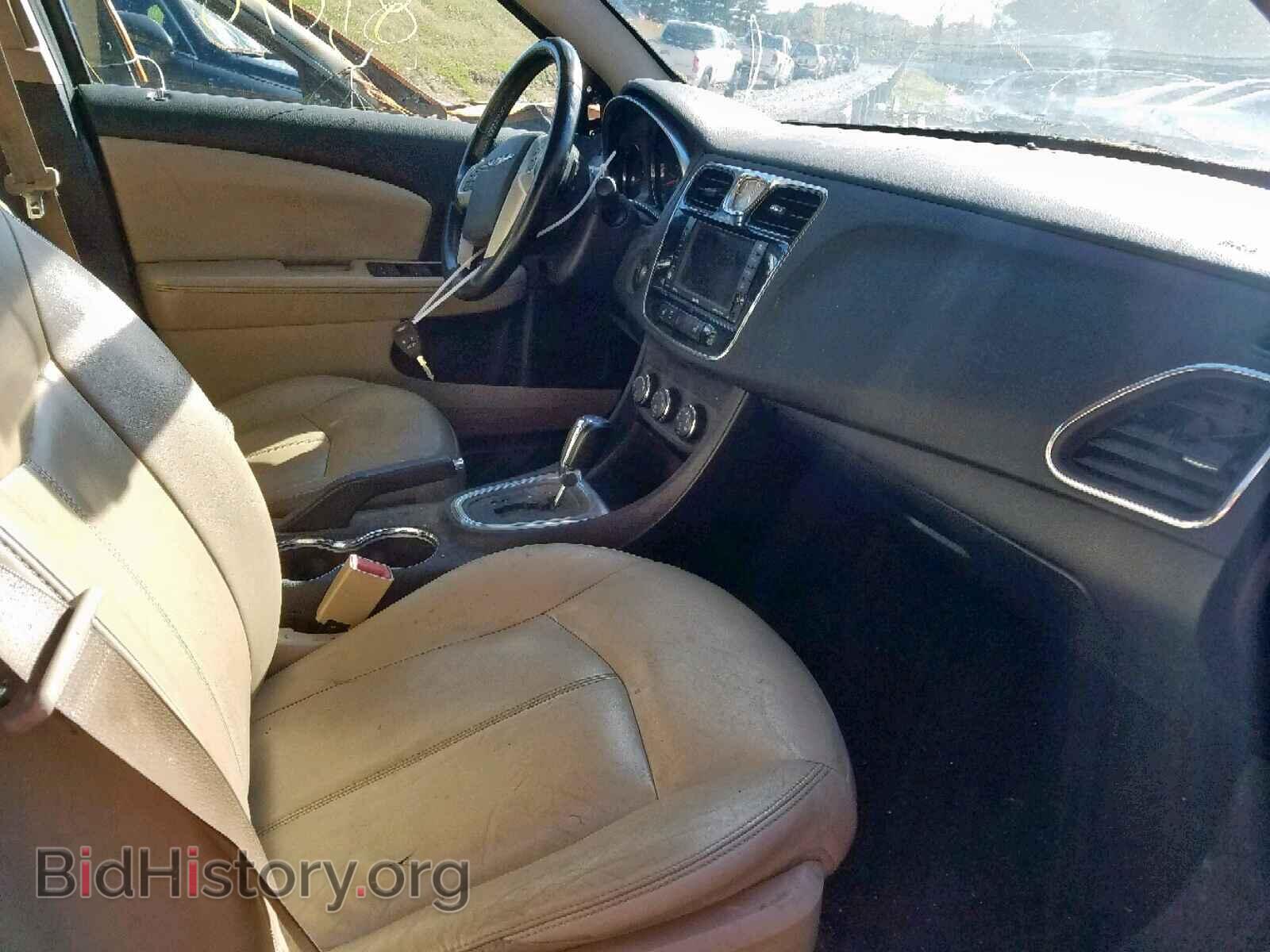 2012 CHRYSLER 200 - VIN: 1C3CCBCB2CN137658 - Photo 5