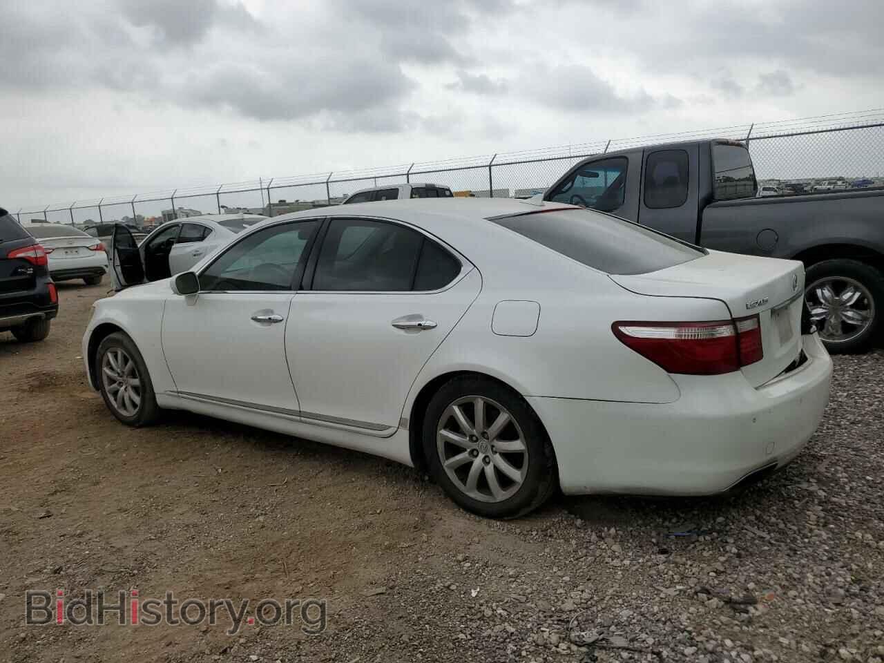 2007 LEXUS LS460 - VIN: JTHBL46FX75000831 - Фото 2