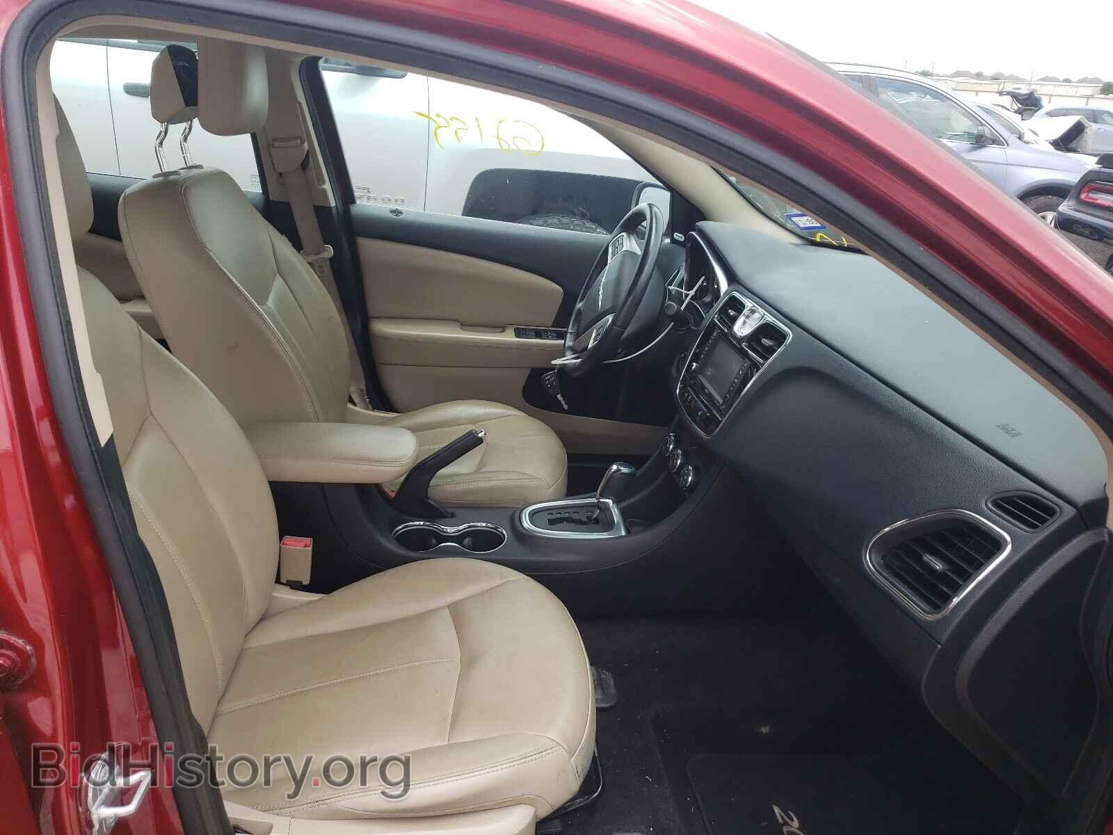 2011 CHRYSLER 200 - VIN: 1C3BC2FG5BN595647 - Photo 5