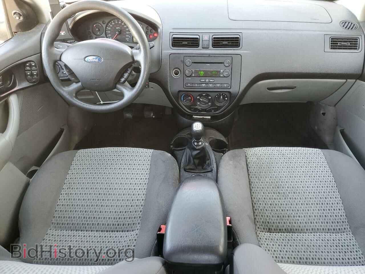 2007 FORD FOCUS - VIN: 1FAHP34N77W314828 - Фото 8
