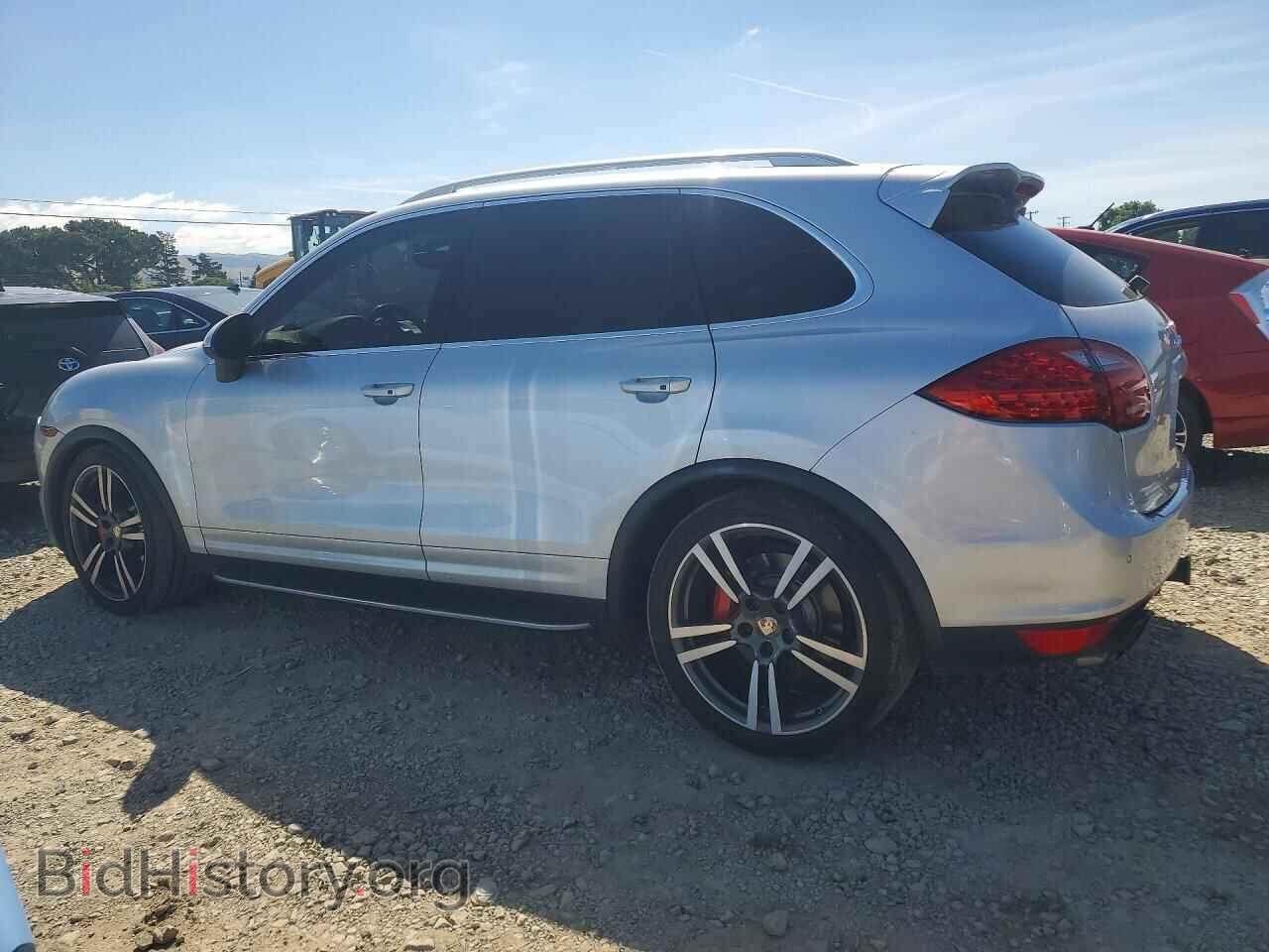 2012 PORSCHE CAYENNE - VIN: WP1AC2A2XCLA82487 - Photo 2