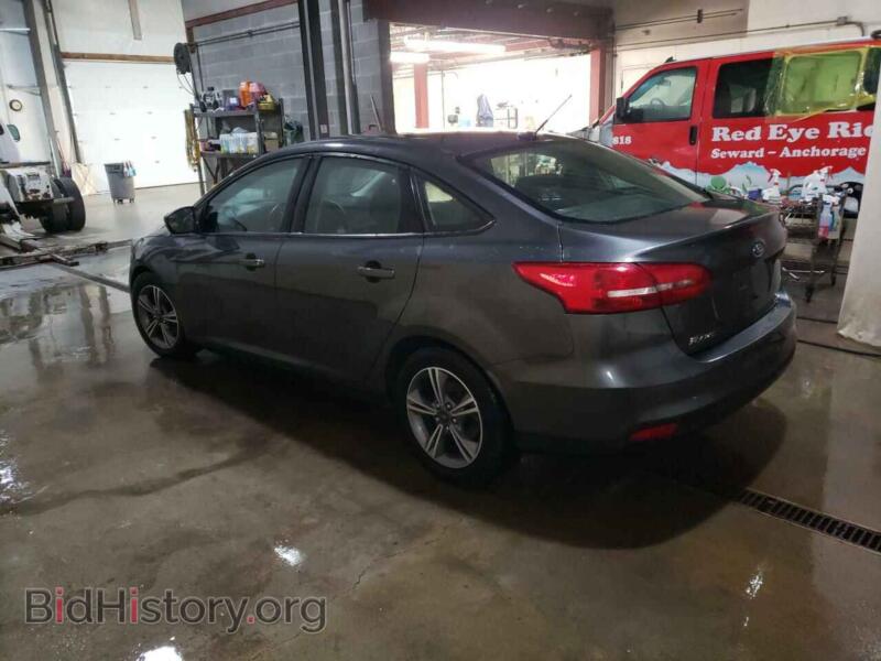 2017 Ford FOCUS (VIN 1FADP3FE0HL348589) — фото 2 из 12