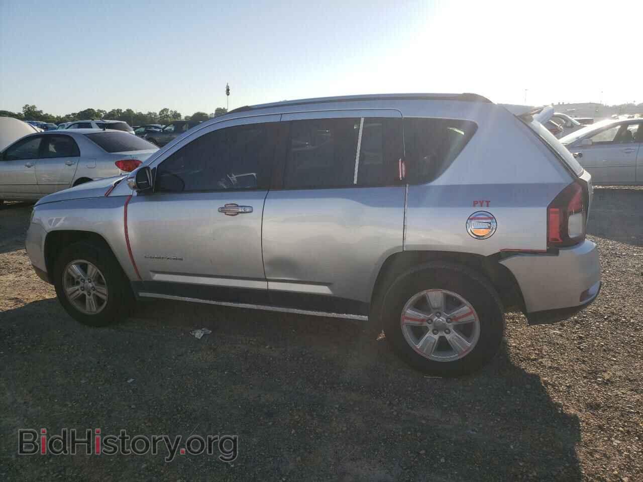 2014 JEEP COMPASS - VIN: 1C4NJCEA1ED539586 - Photo 2