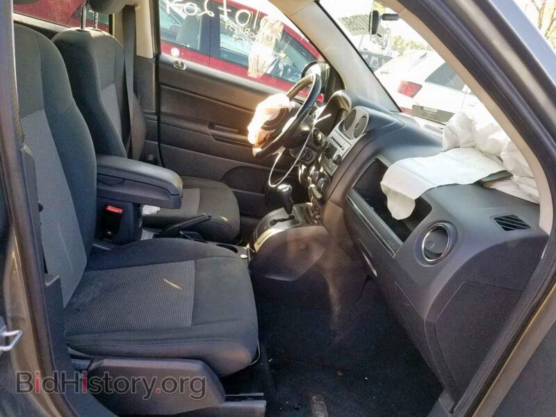 2012 Jeep COMPASS (VIN 1C4NJCEB2CD509051) — фото 5 из 10