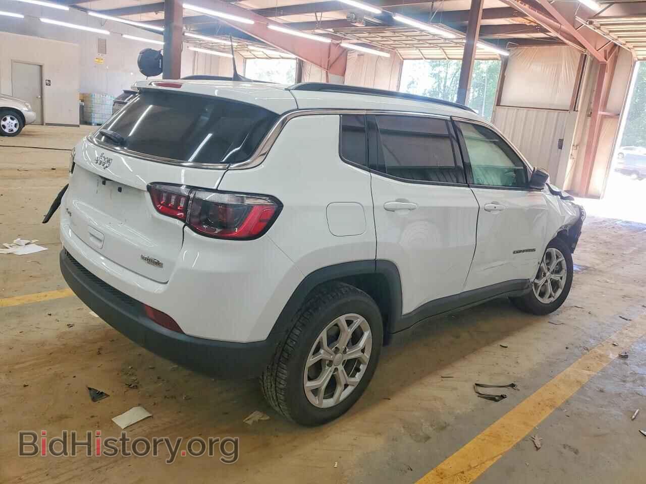 2024 JEEP COMPASS - VIN: 3C4NJDBN8RT138937 - Фото 3