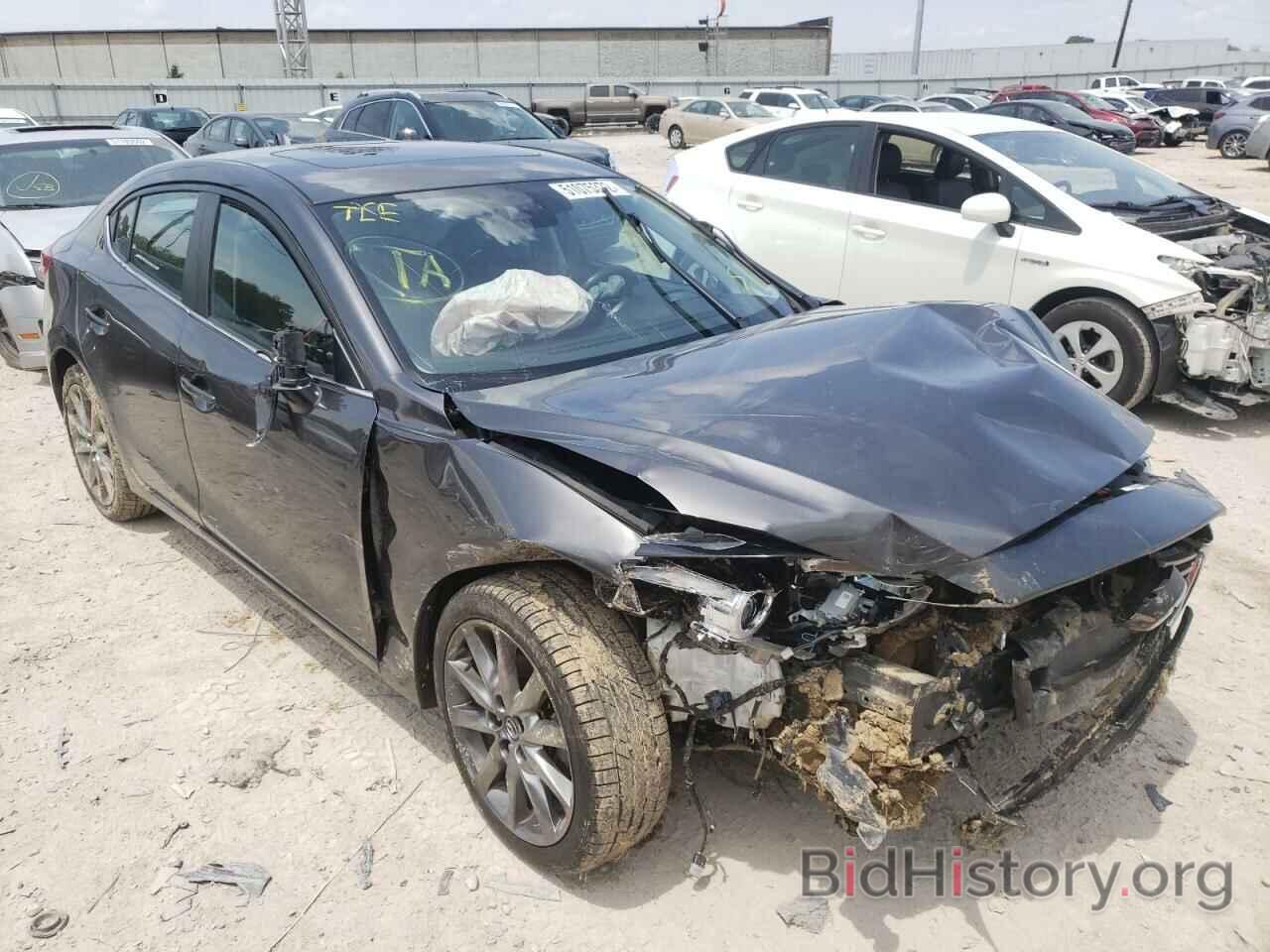 Photo 3MZBN1W33JM162850 - MAZDA 3 2018