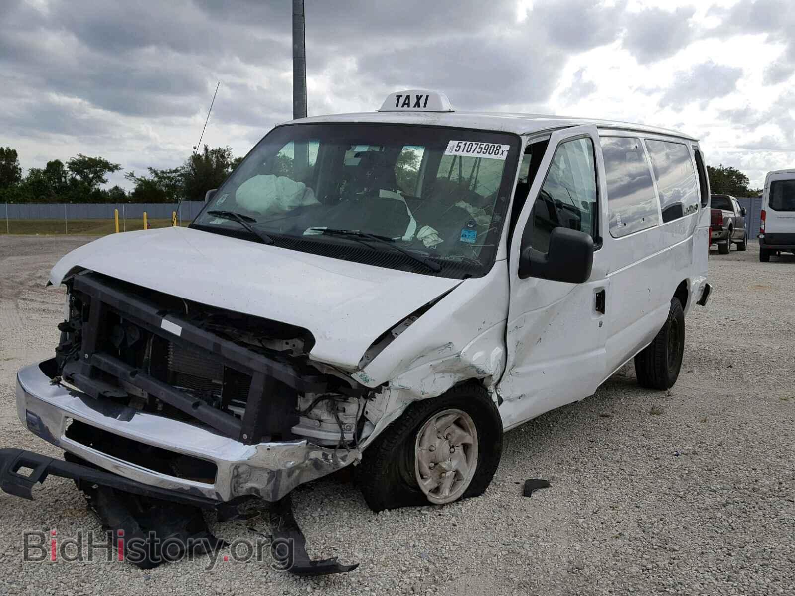 2011 FORD ECONOLINE - VIN: 1FBSS3BL5BDA23480 - Фото 2