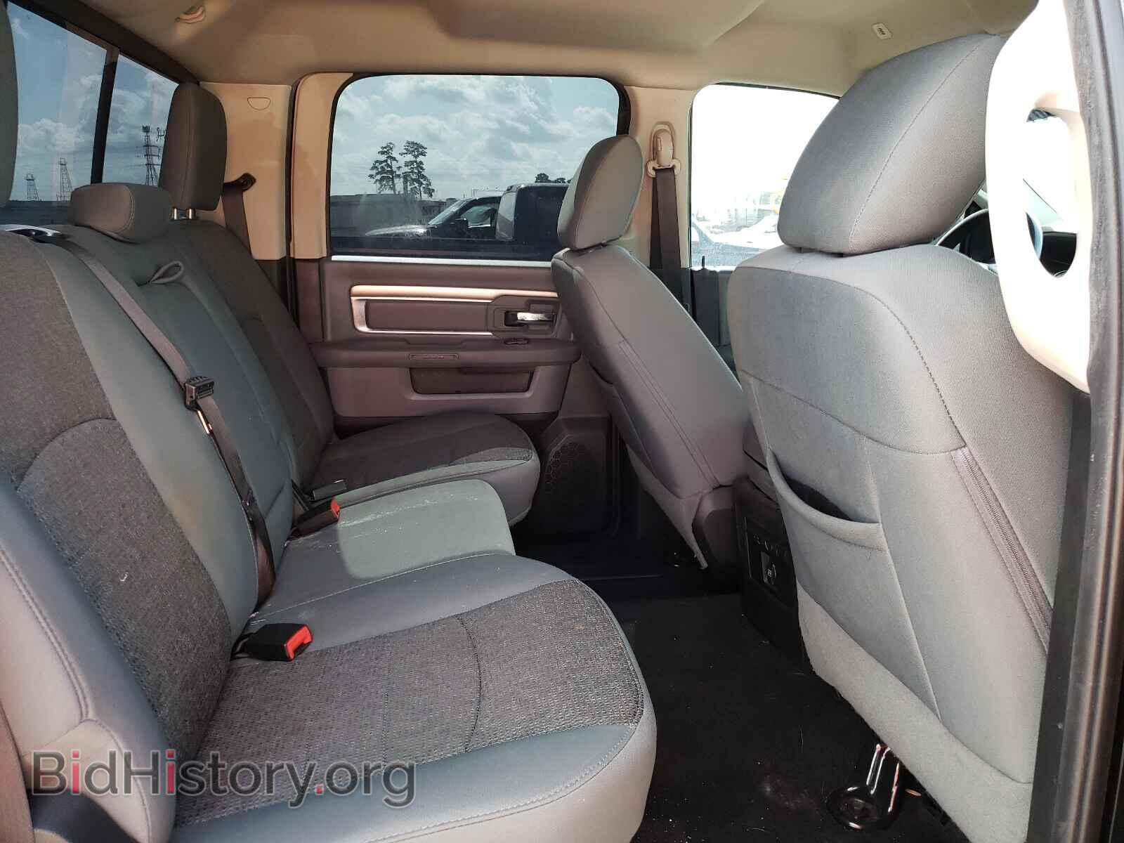 2017 RAM 1500 - VIN: 3C6RR6LT1HG637127 - Photo 6