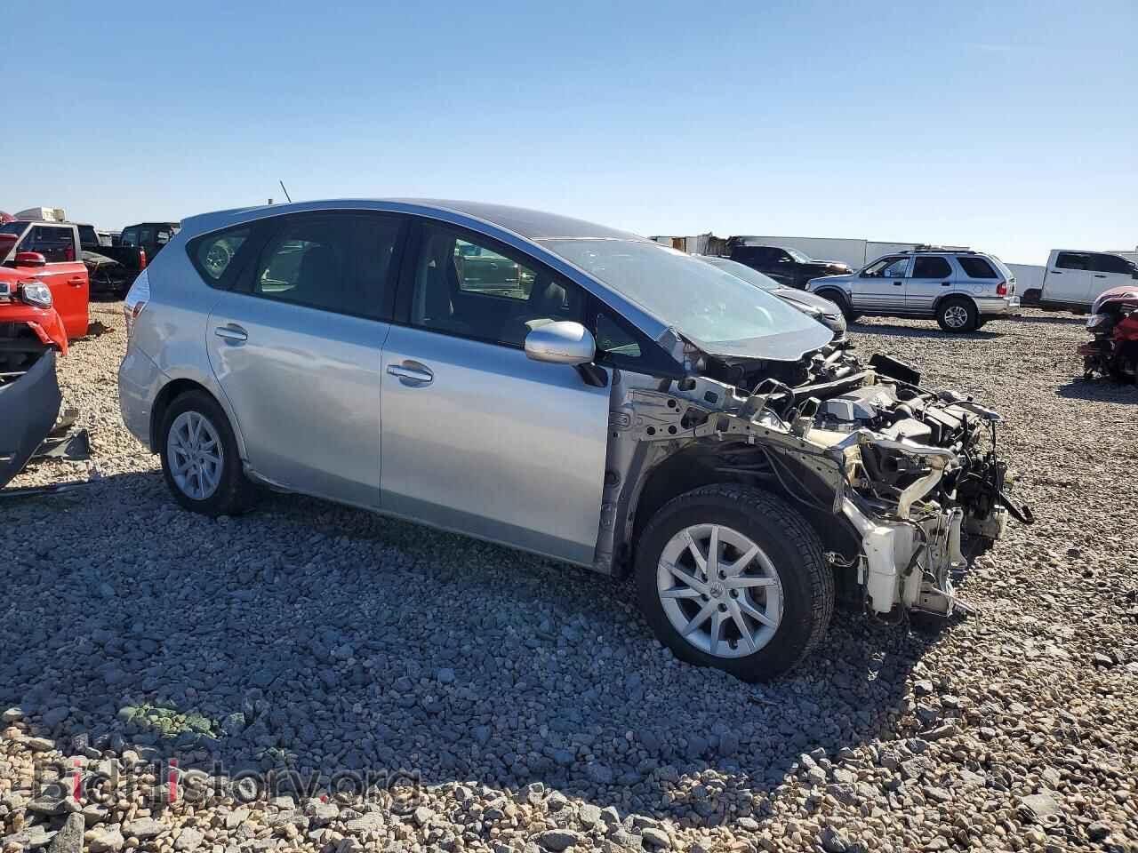 2014 TOYOTA PRIUS - VIN: JTDZN3EU2E3329570 - Фото 4