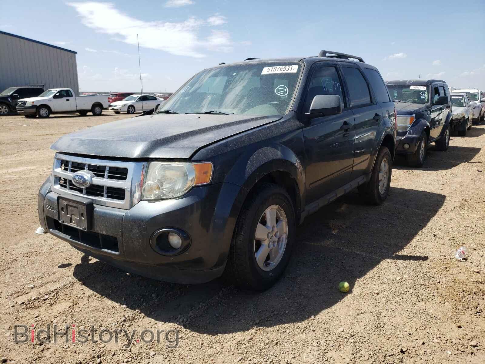 2009 FORD ESCAPE - VIN: 1FMCU03769KA15562 - Фото 2