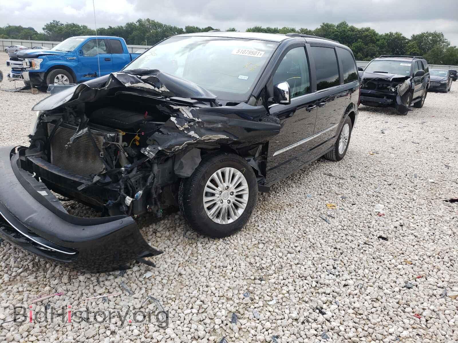 2011 CHRYSLER MINIVAN - VIN: 2A4RR8DG4BR744917 - Photo 2