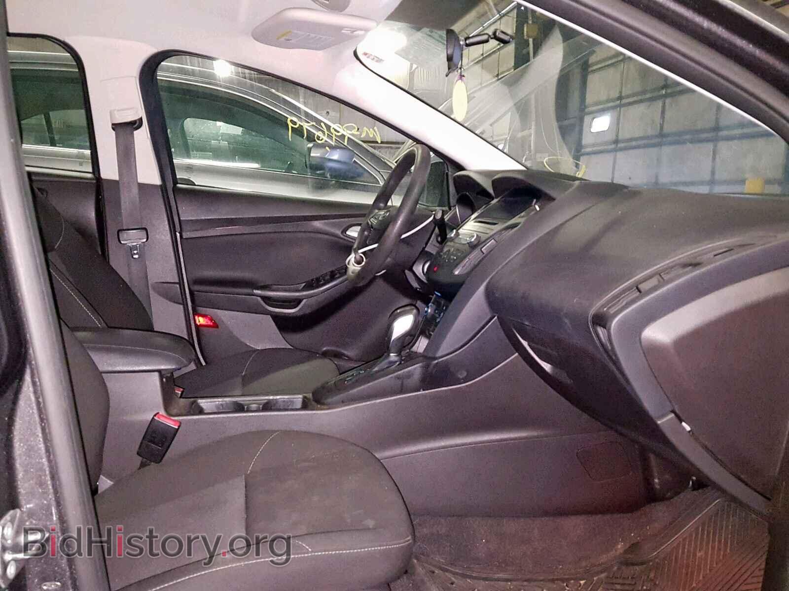 2016 FORD FOCUS SE - VIN: 1FADP3F29GL211414 - Фото 5