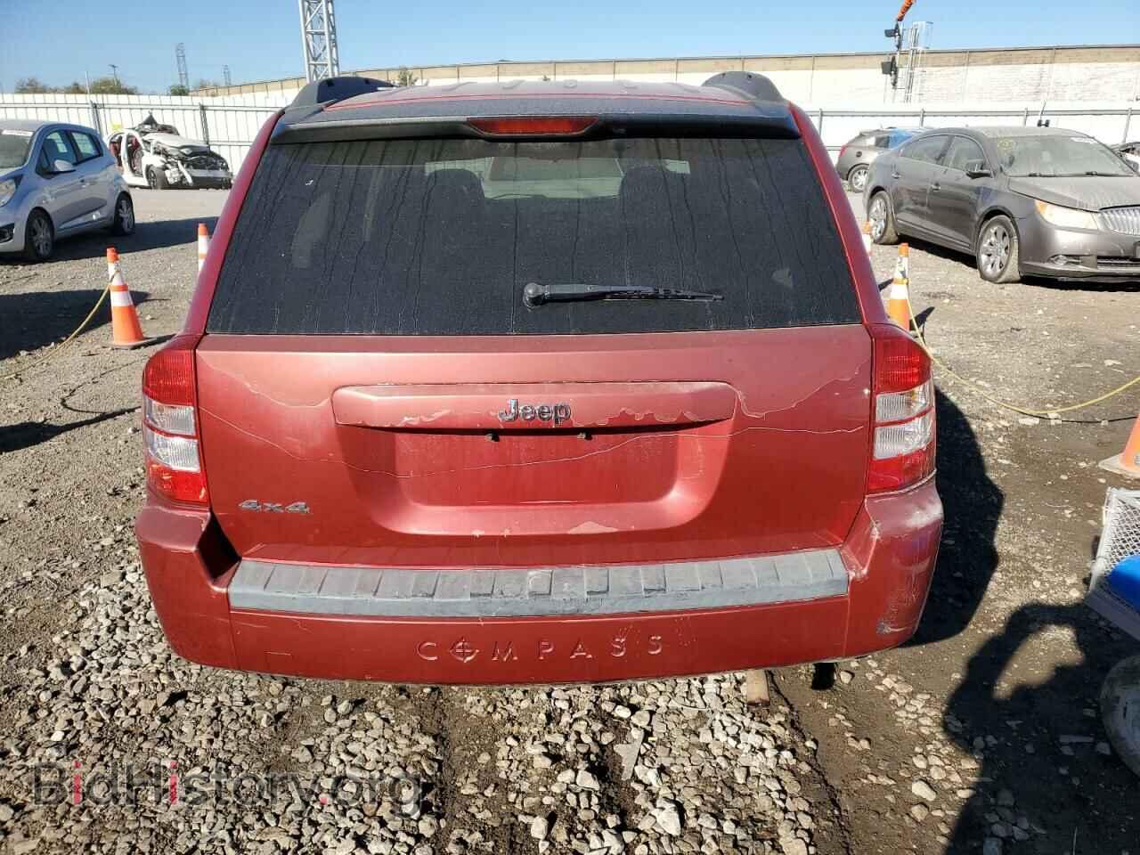2008 JEEP COMPASS - VIN: 1J8FF47WX8D621561 - Фото 6