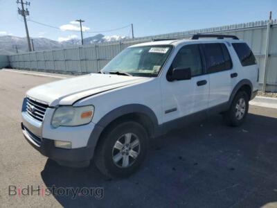 2006 Ford EXPLORER XLT, white — VIN 1FMEU73836UB11837, Copart