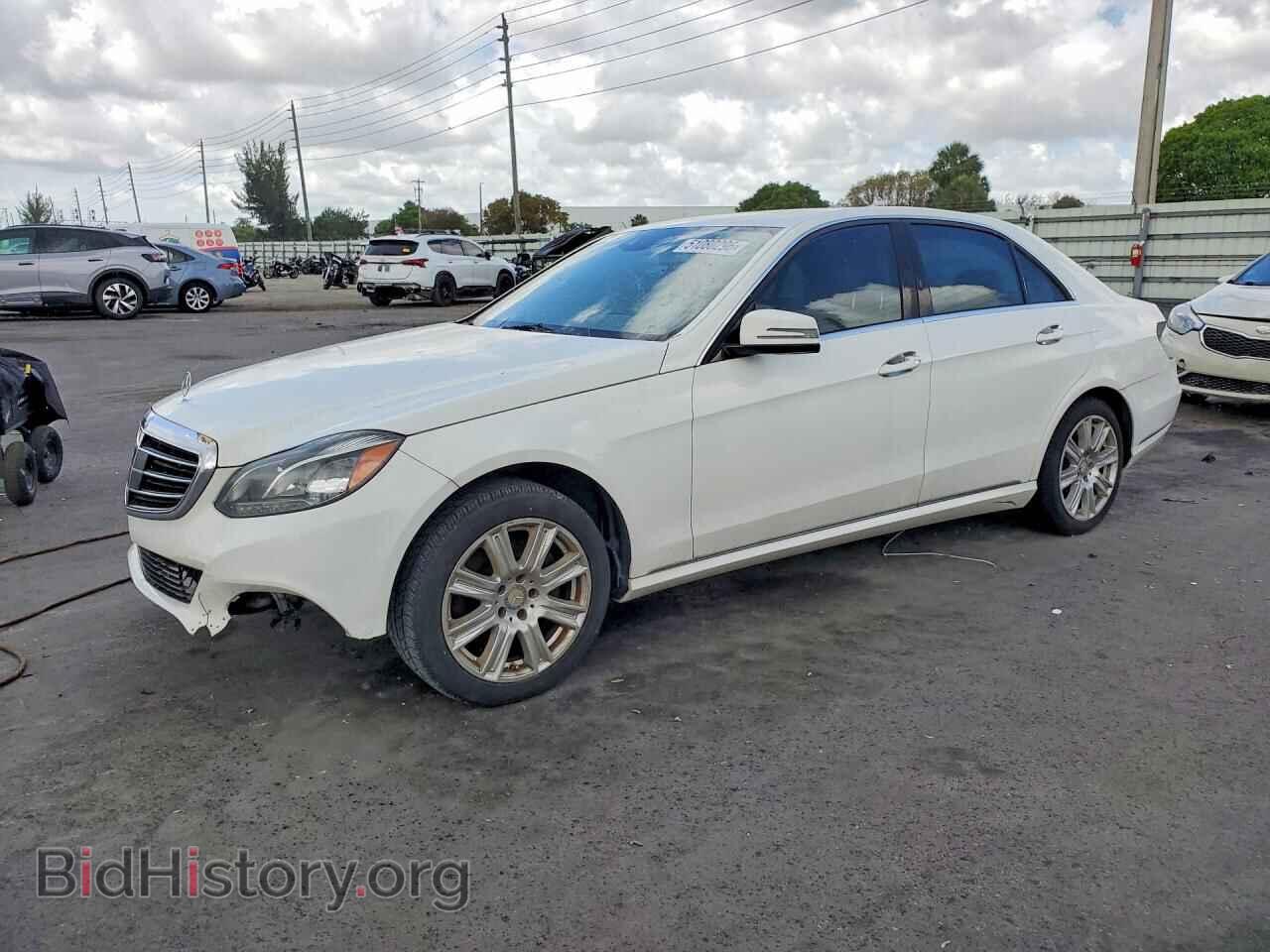 Photo WDDHF0EB7EA900381 - MERCEDES-BENZ E-CLASS 2014