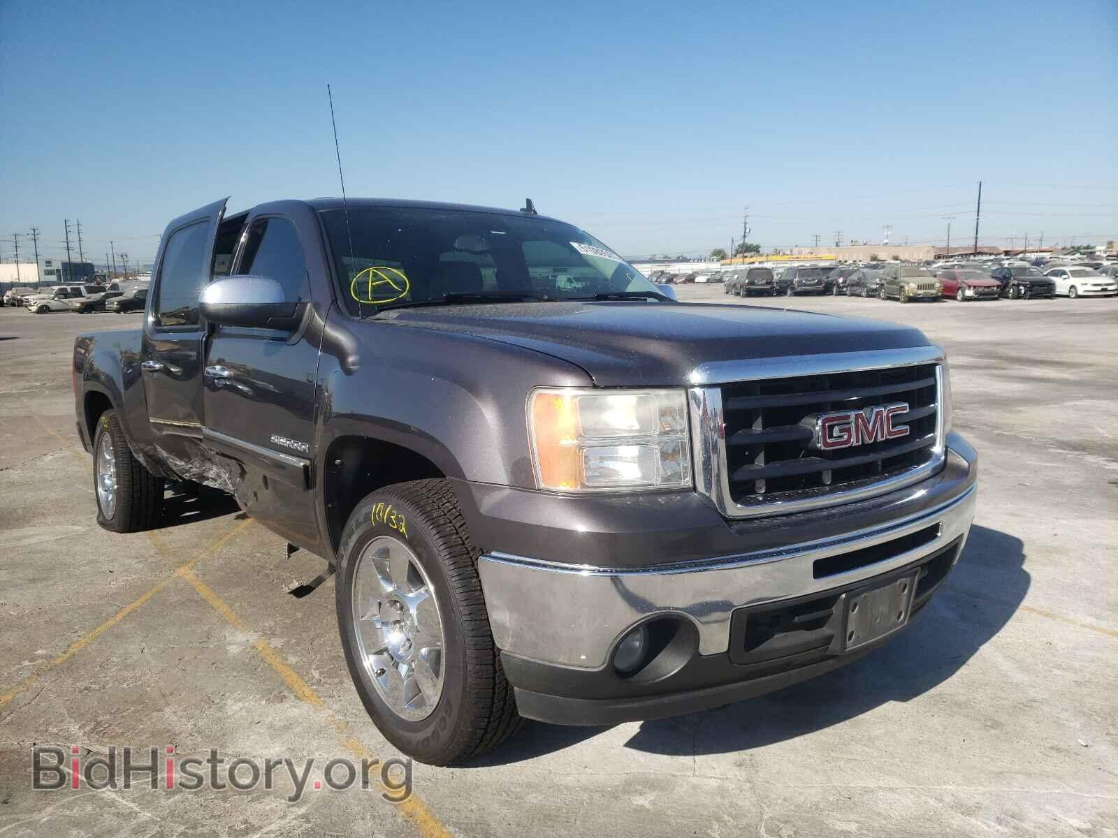 Photo 3GTRCVE02AG170068 - GMC SIERRA 2010