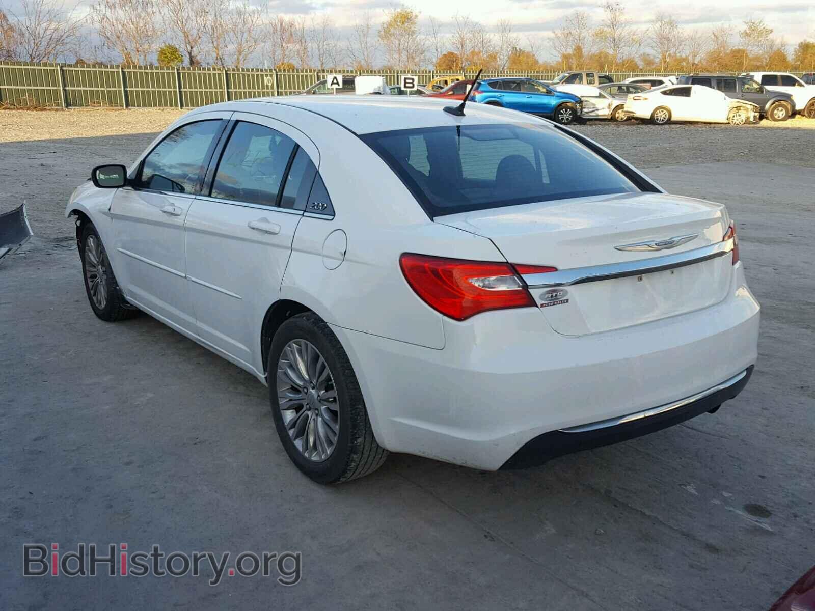 2012 CHRYSLER 200 - VIN: 1C3CCBAB6CN191841 - Фото 3