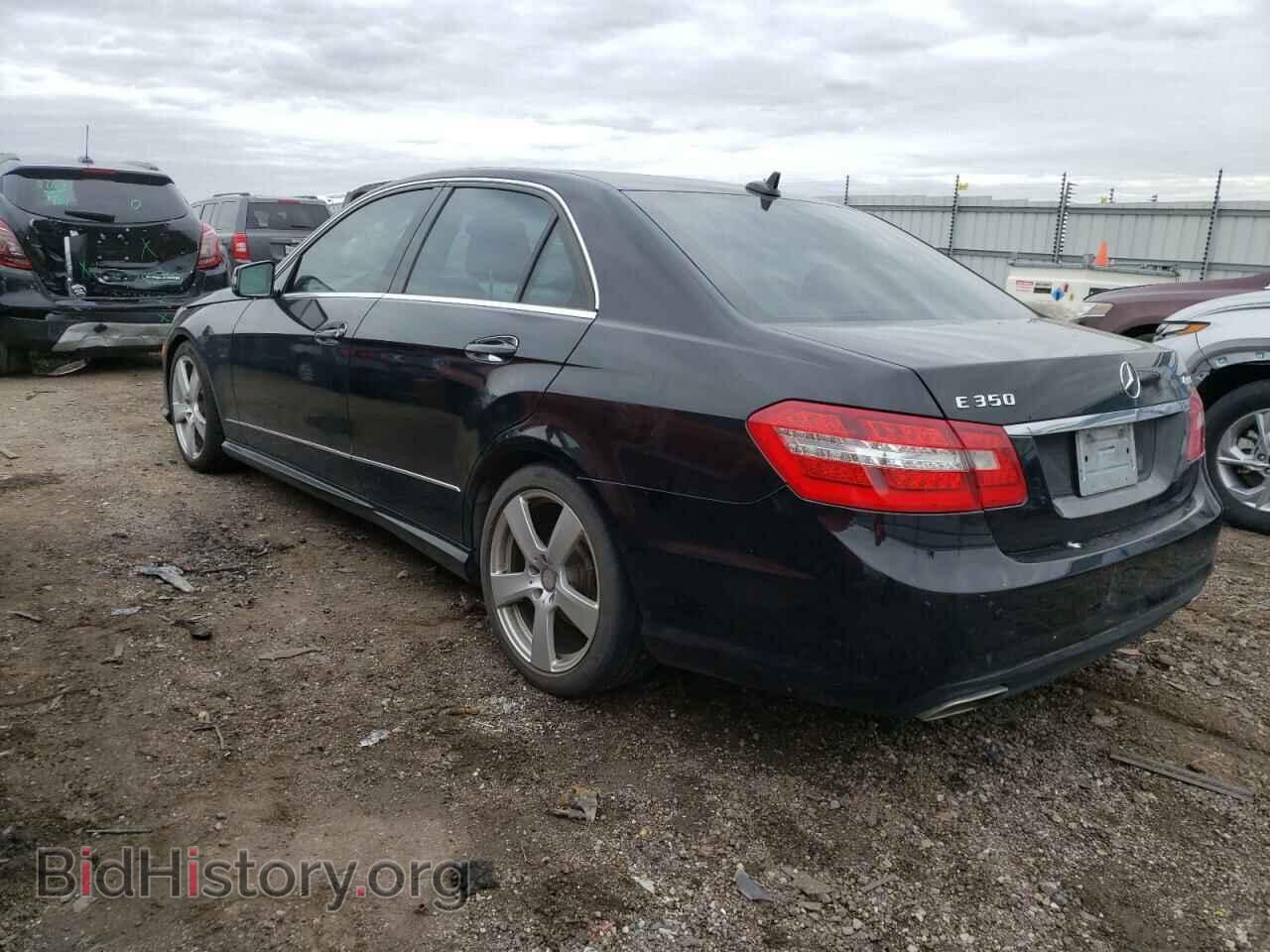 2011 MERCEDES-BENZ E-CLASS - VIN: WDDHF8HB0BA435223 - Фото 2