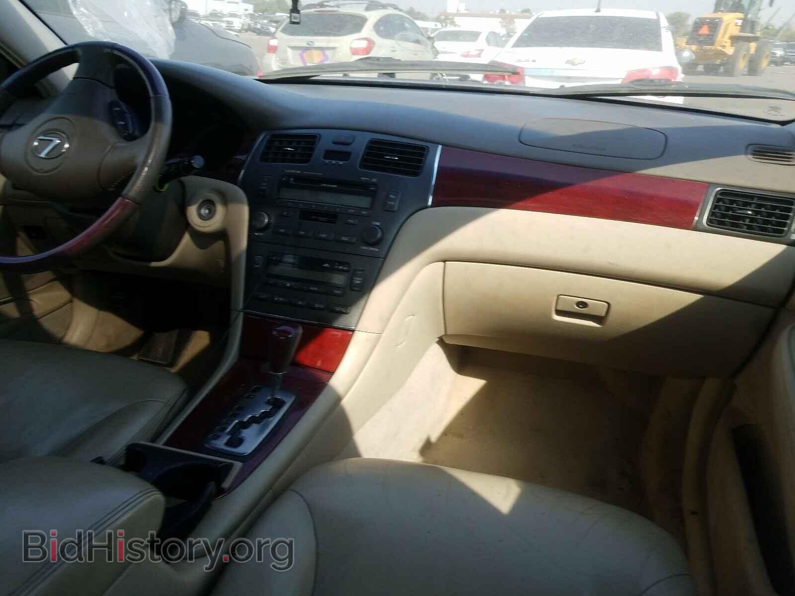2002 LEXUS ES300 - VIN: JTHBF30G925031502 - Фото 9