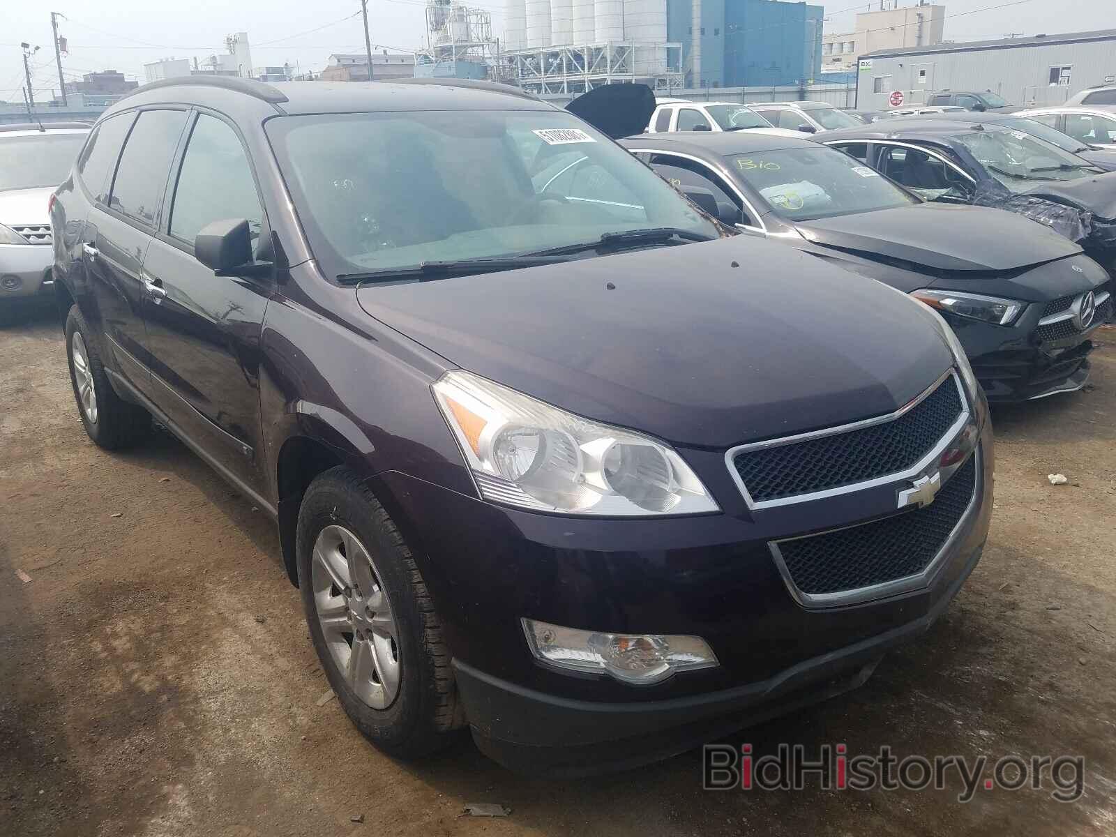 Photo 1GNLREED1AS131785 - CHEVROLET TRAVERSE 2010