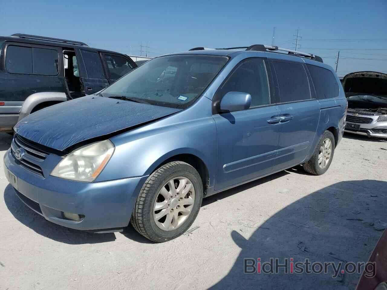 Фотография KNDMB233966102318 - KIA SEDONA 2006