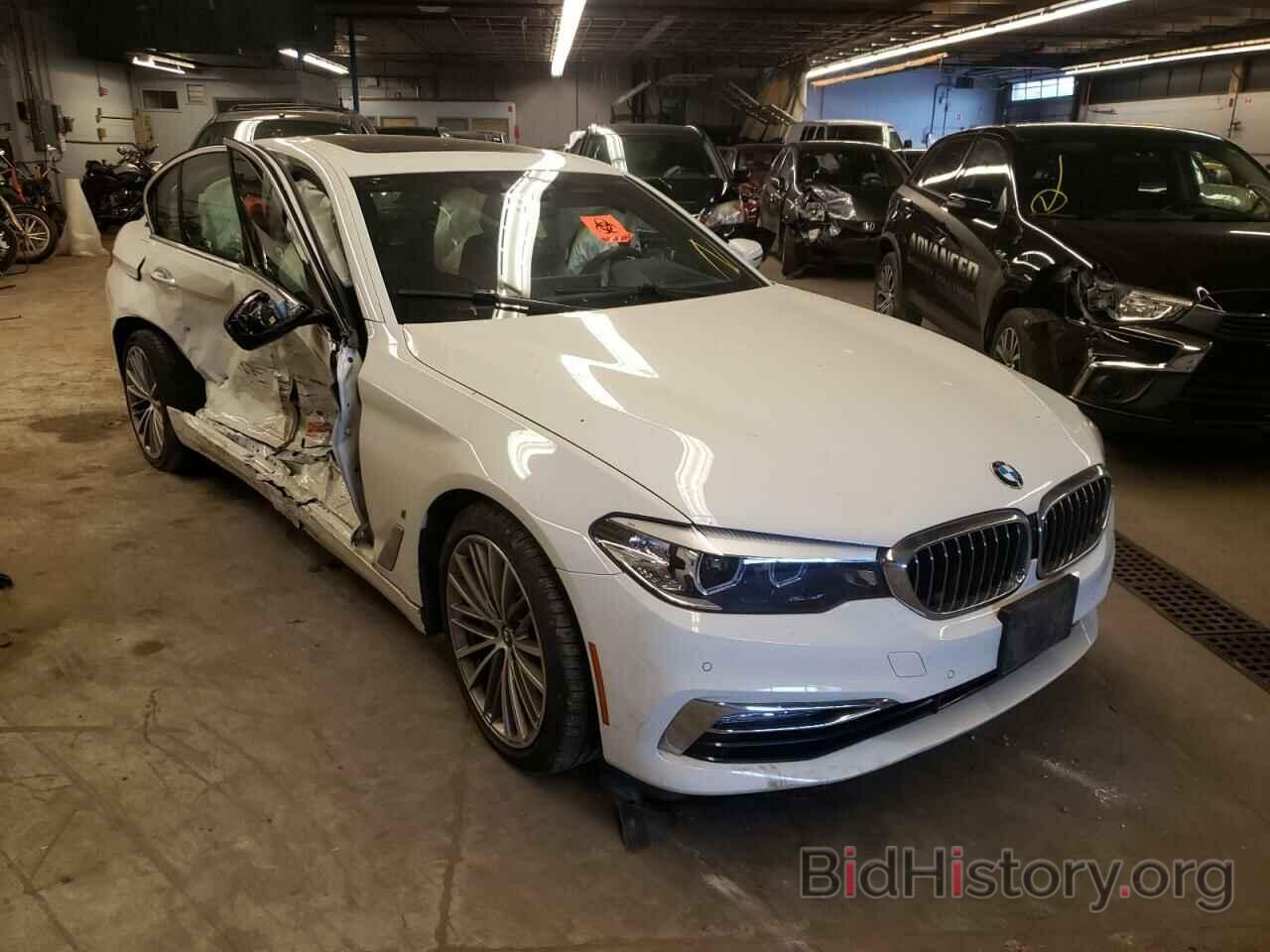 Photo WBAJB1C58JB085507 - BMW 5 SERIES 2018