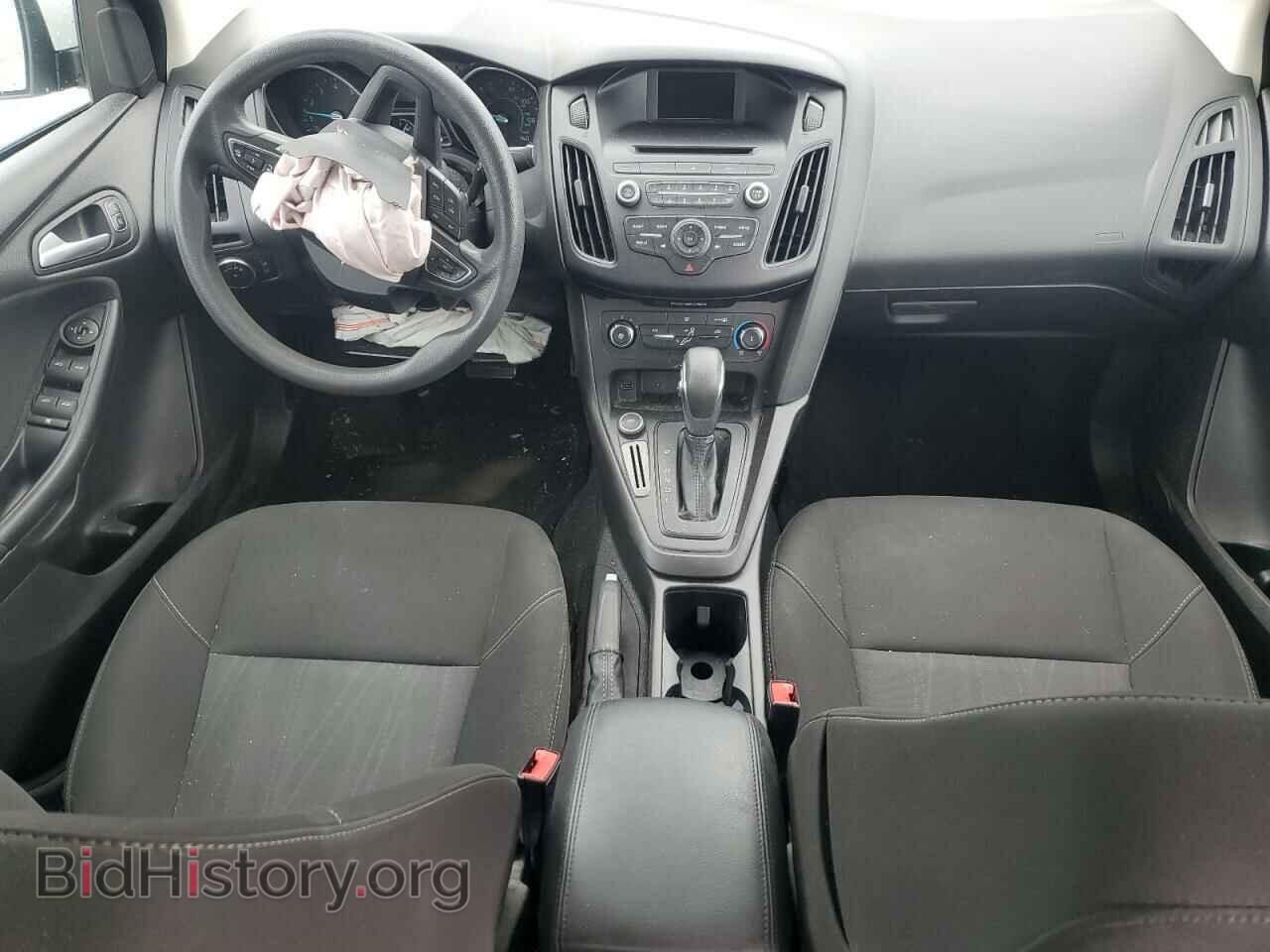 2017 FORD FOCUS - VIN: 1FADP3F27HL269300 - Фото 8