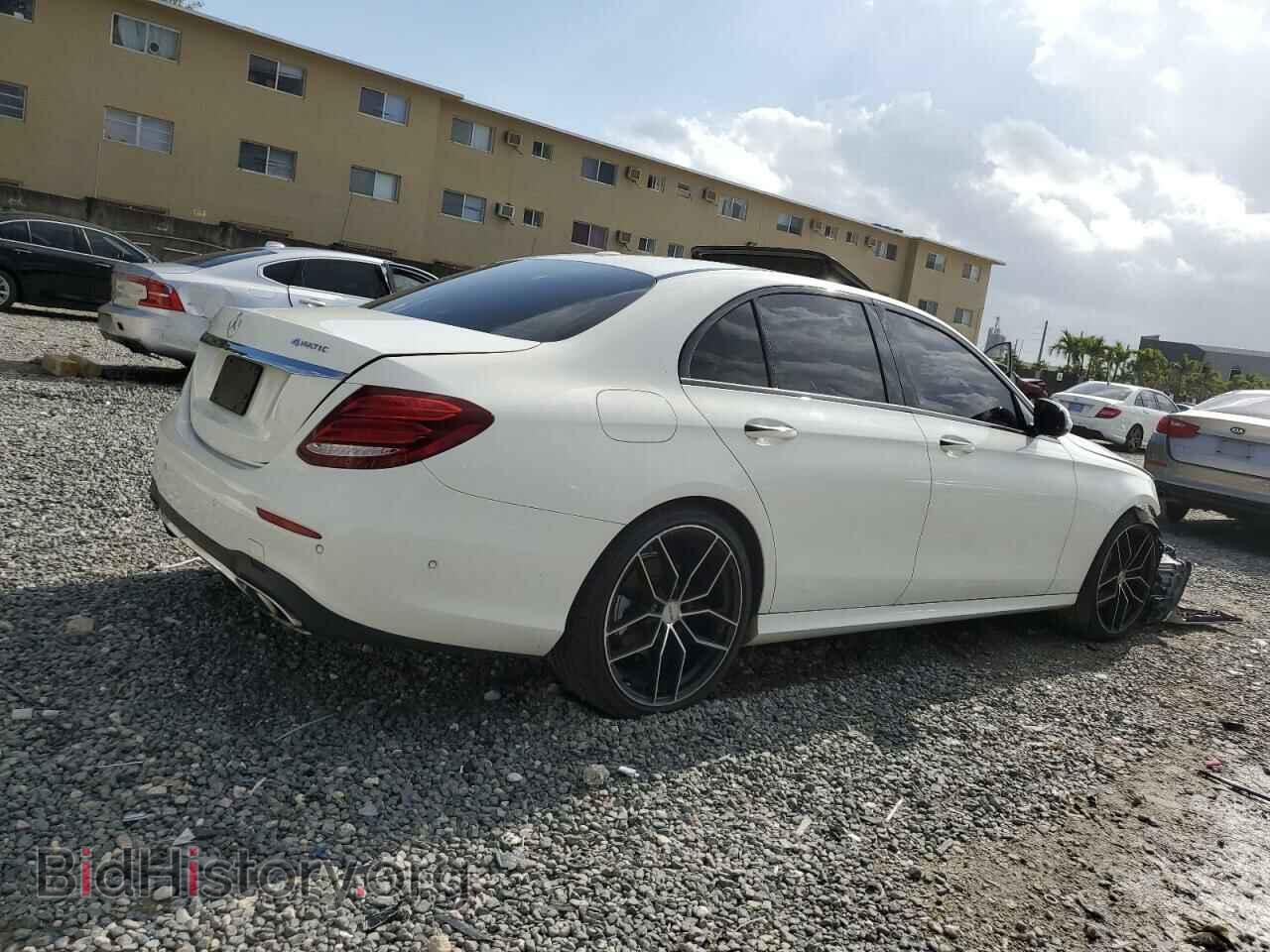 2017 MERCEDES-BENZ E-CLASS - VIN: WDDZF4KB6HA021765 - Фото 3