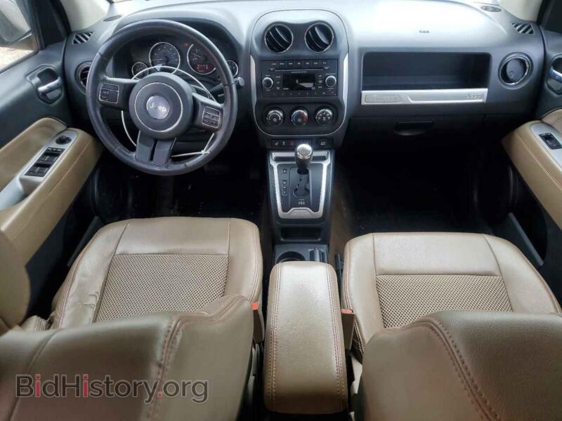 2014 Jeep COMPASS (VIN 1C4NJCEA1ED588237) — фото 8 из 14