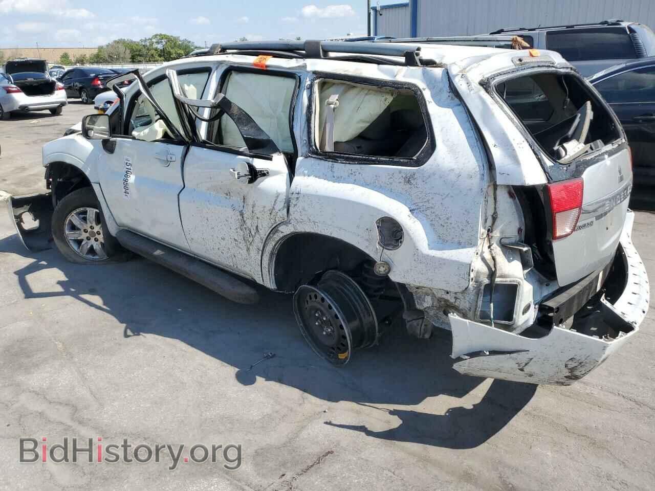 2010 MITSUBISHI ENDEAVOR - VIN: 4A4JM2AS1AE015706 - Фото 2