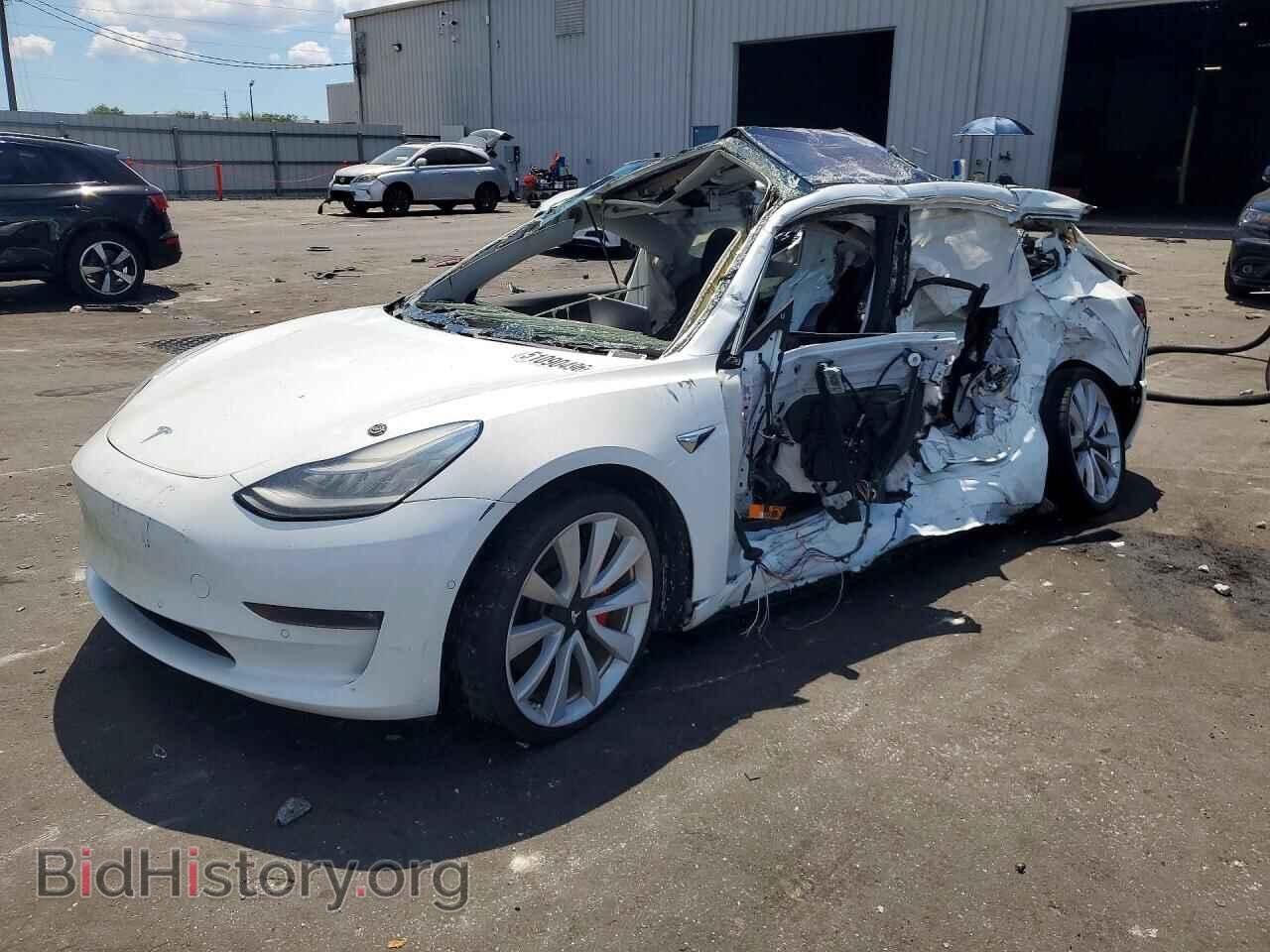 Фотография 5YJ3E1EB8JF106522 - TESLA MODEL 3 2018