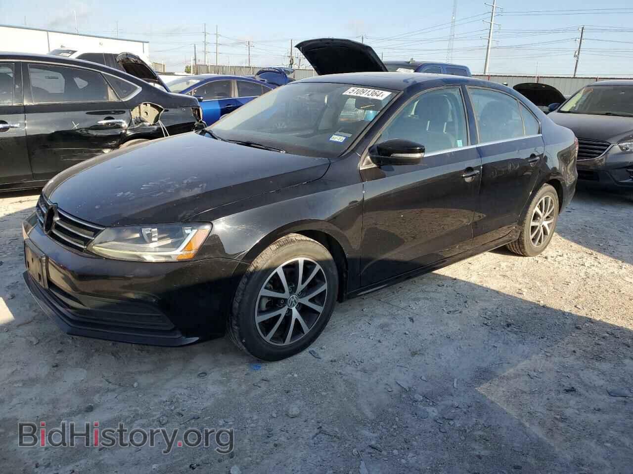 Фотография 3VWDB7AJ5HM267359 - VOLKSWAGEN JETTA 2017