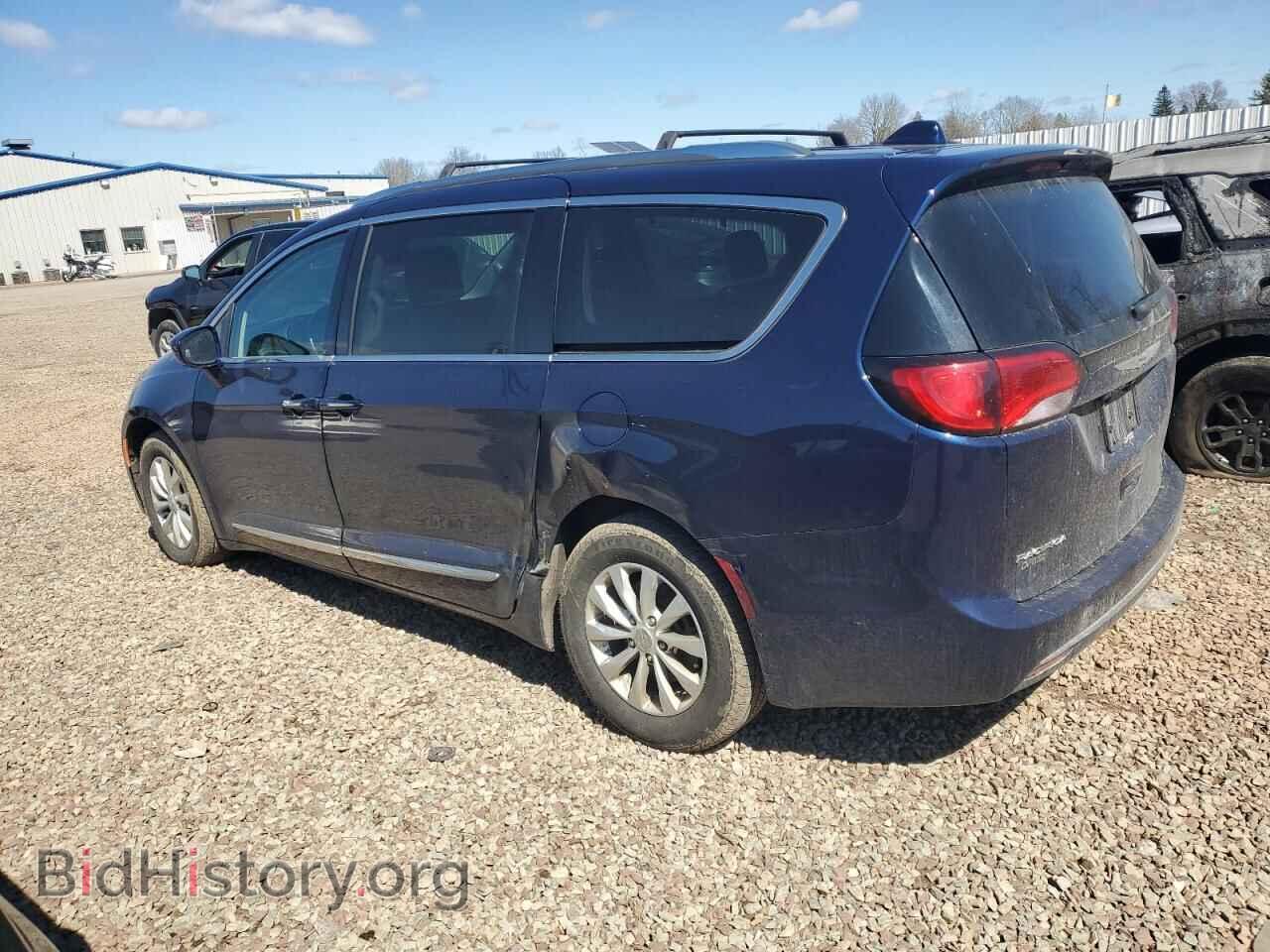 2019 CHRYSLER PACIFICA - VIN: 2C4RC1BG1KR575800 - Фото 2