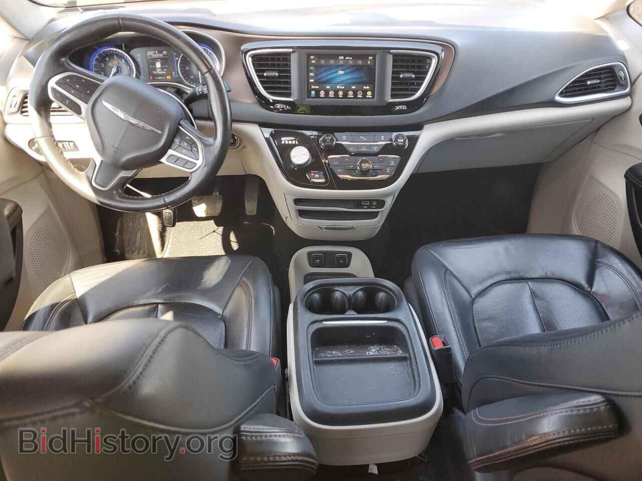 2019 CHRYSLER PACIFICA - VIN: 2C4RC1BG1KR575800 - Фото 8