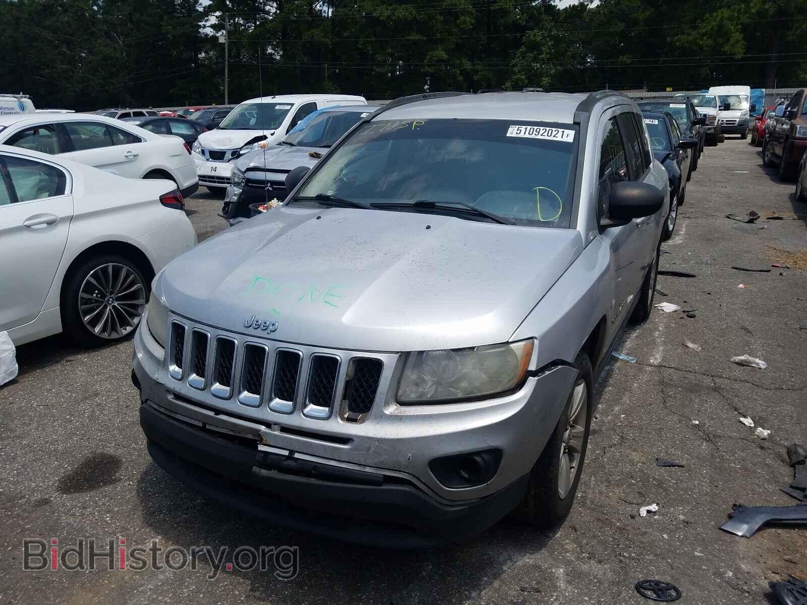 2013 JEEP COMPASS - VIN: 1C4NJCEB1DD116465 - Photo 2