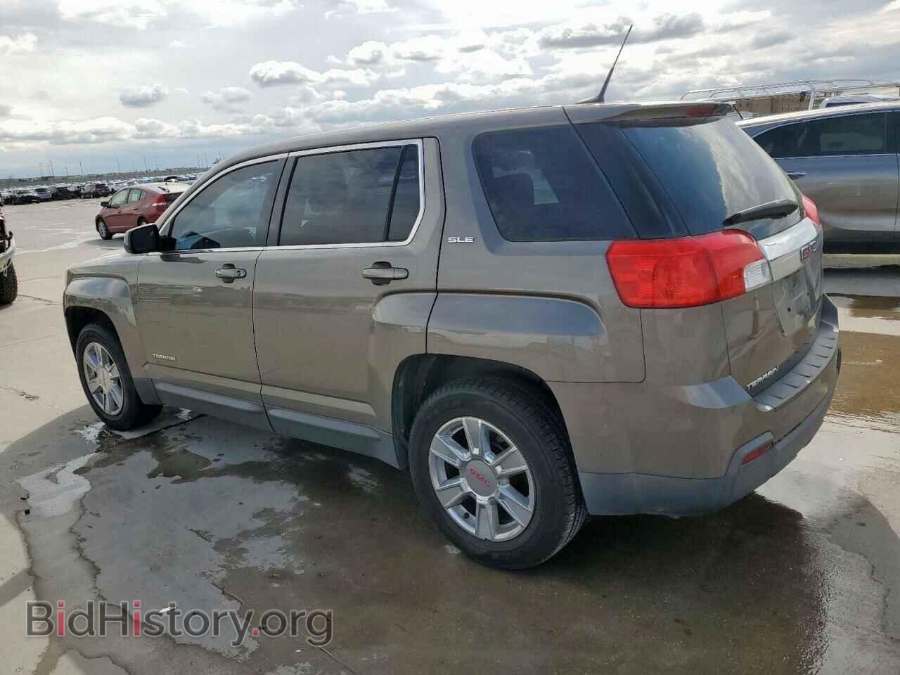 2010 GMC TERRAIN - VIN: 2CTALBEW8A6337307 - Photo 2