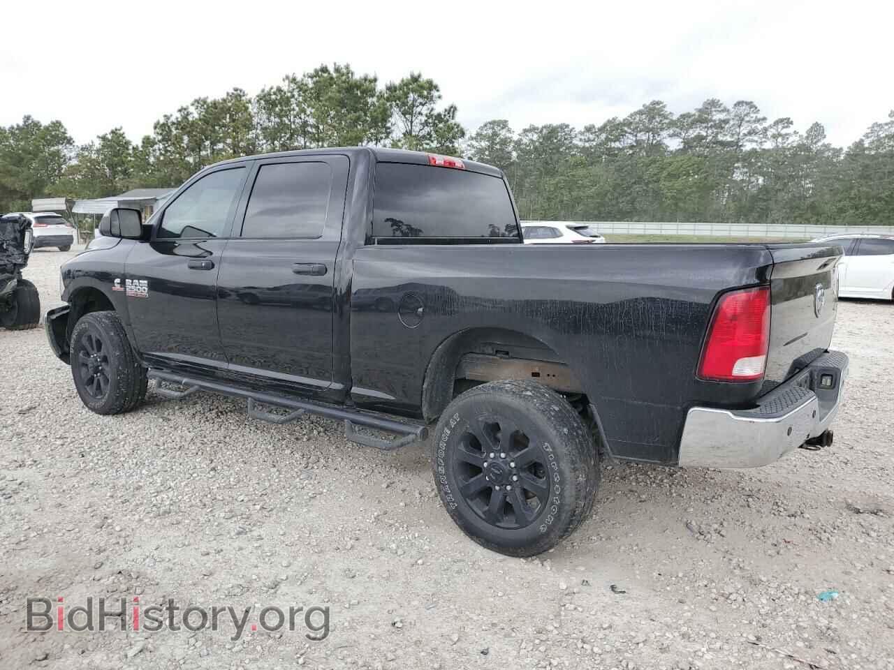 2016 RAM All Models - VIN: 3C6UR5CL6GG118464 - Photo 2