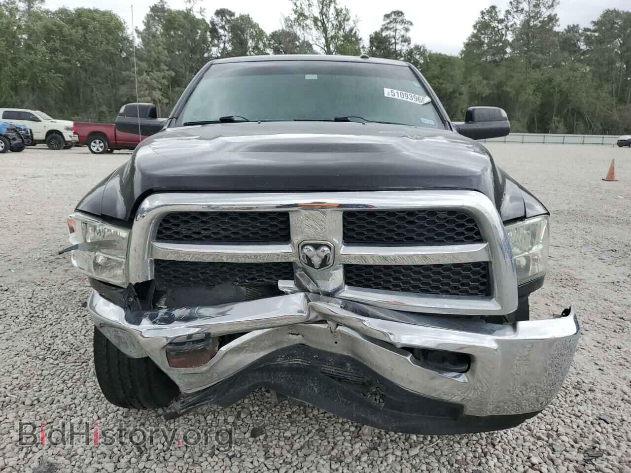 2016 RAM All Models - VIN: 3C6UR5CL6GG118464 - Photo 5