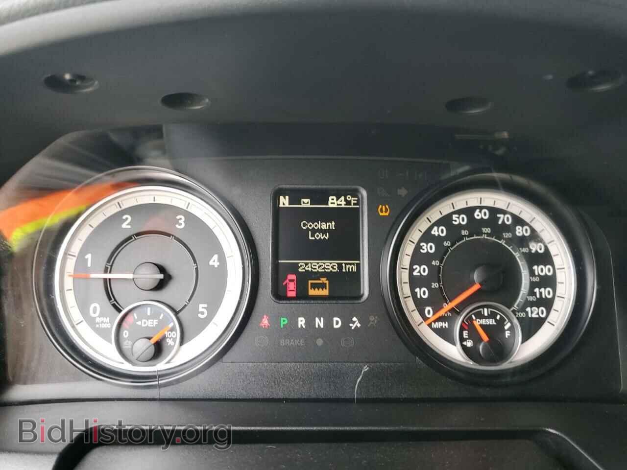 2016 RAM All Models - VIN: 3C6UR5CL6GG118464 - Photo 9