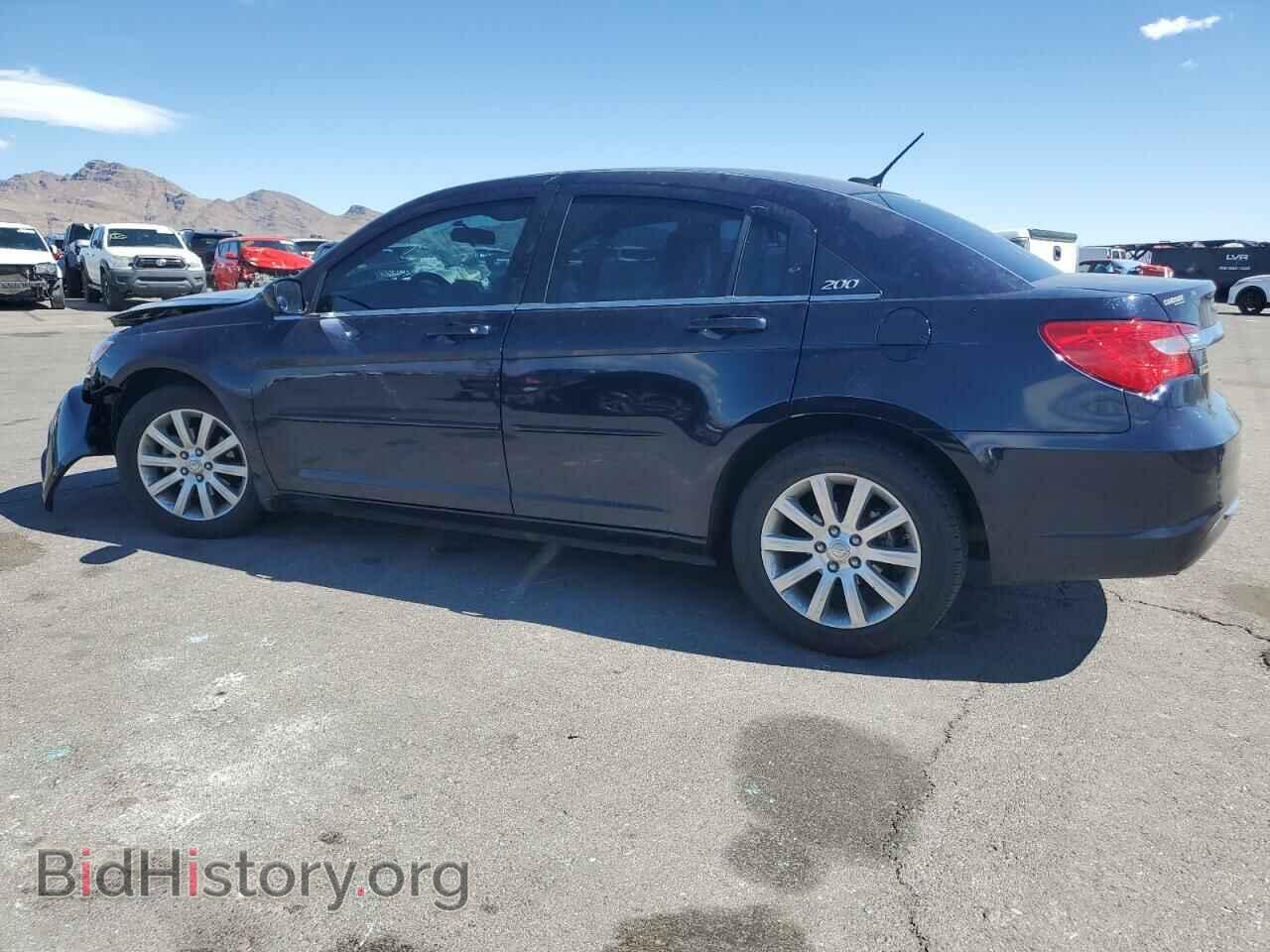 2012 CHRYSLER 200 - VIN: 1C3CCBBG9CN247636 - Фото 2