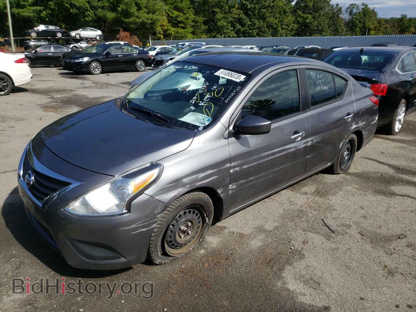 2019 NISSAN VERSA - VIN: 3N1CN7AP3KL854878 - Photo 2
